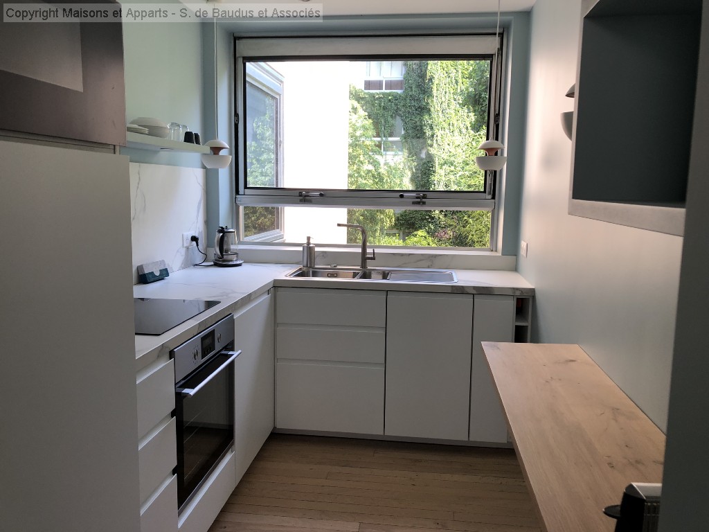 Location , PARIS 7EME ARRONDISSEMENT, 60 m², 2 pièces