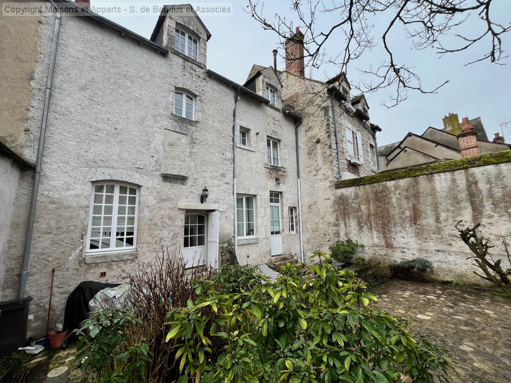 Maison à vendre, BEAUGENCY, 162 m², 6 pièces