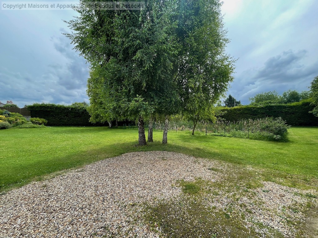 Maison à vendre, BEAUGENCY, 229 m², 8 pièces