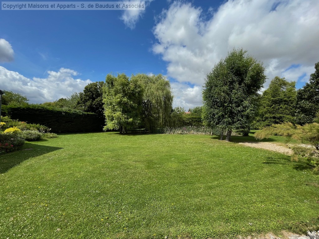 Maison à vendre, BEAUGENCY, 229 m², 8 pièces