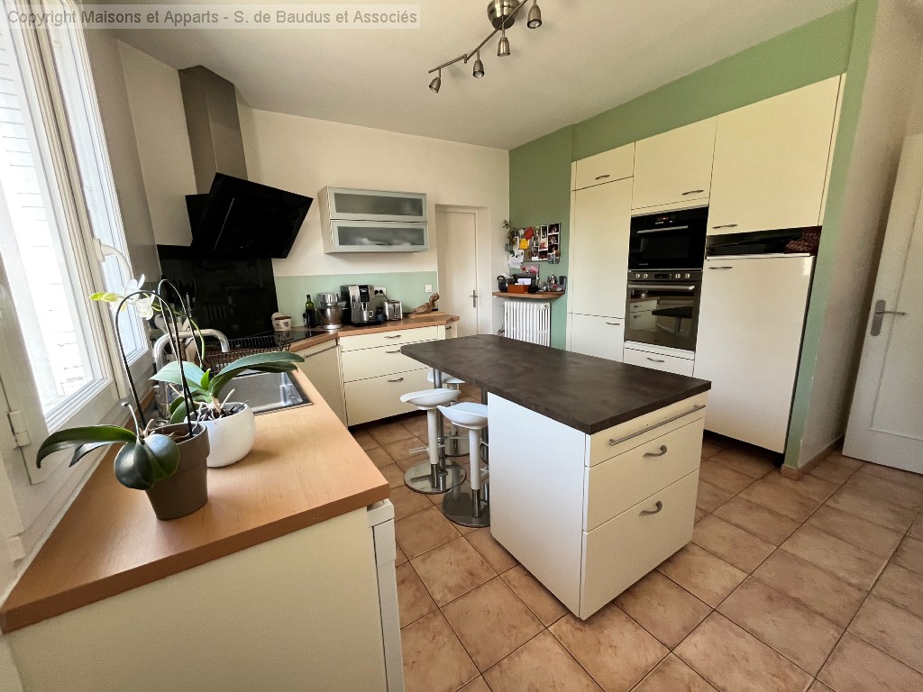 Maison à vendre, OLIVET, 206,4 m², 7 pièces