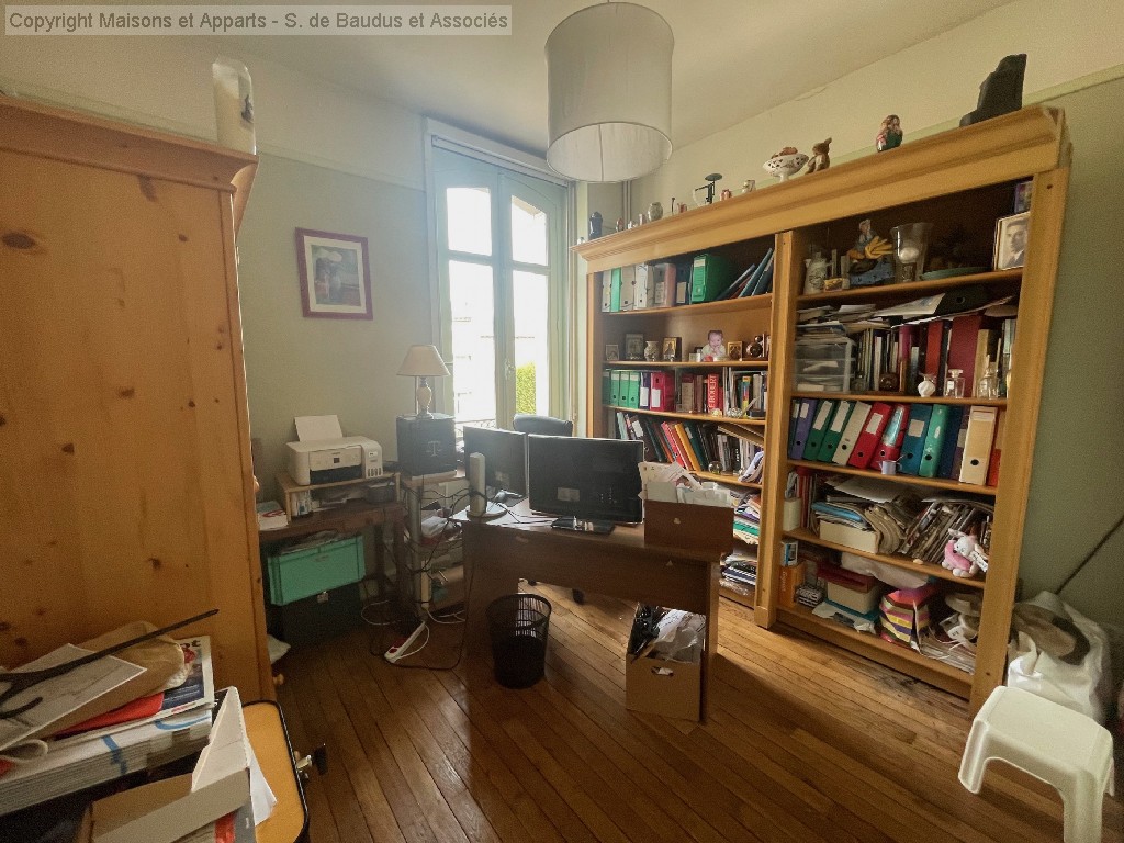 Maison à vendre, ORLEANS, 250 m², 8 pièces