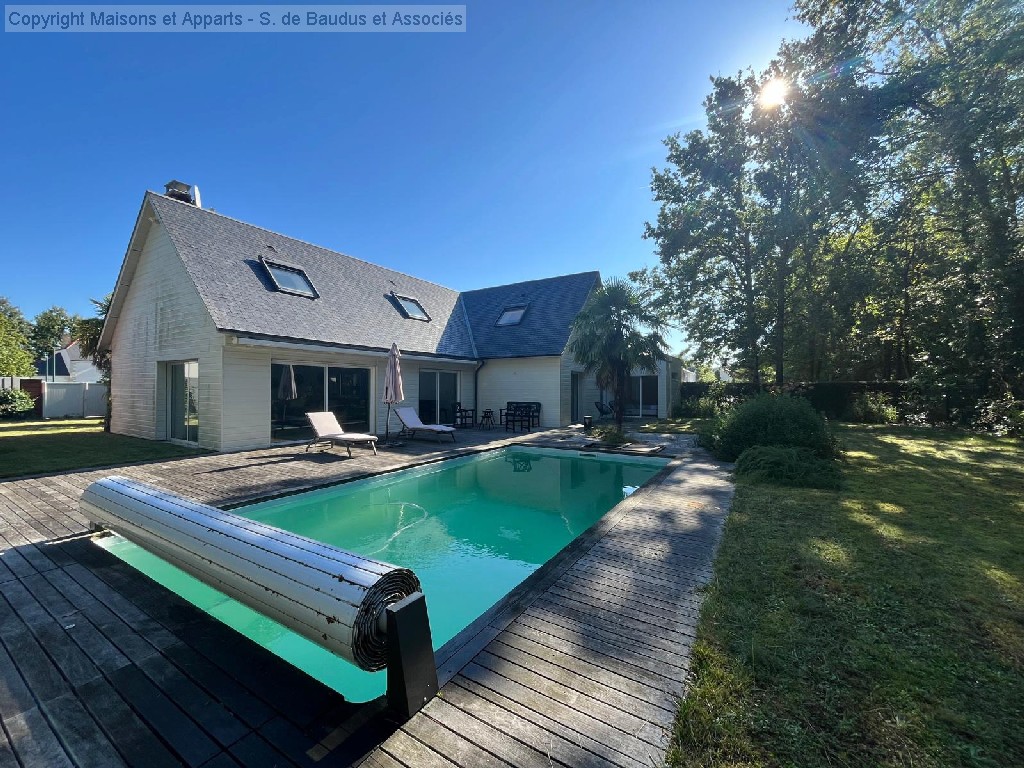 Maison à vendre, ARDON, 285 m², 7 pièces